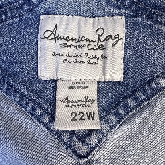 American Rag Overalls Sz 22W Patchwork Cropped Frayed Hem Aged Weathered - Picture 8 of 16